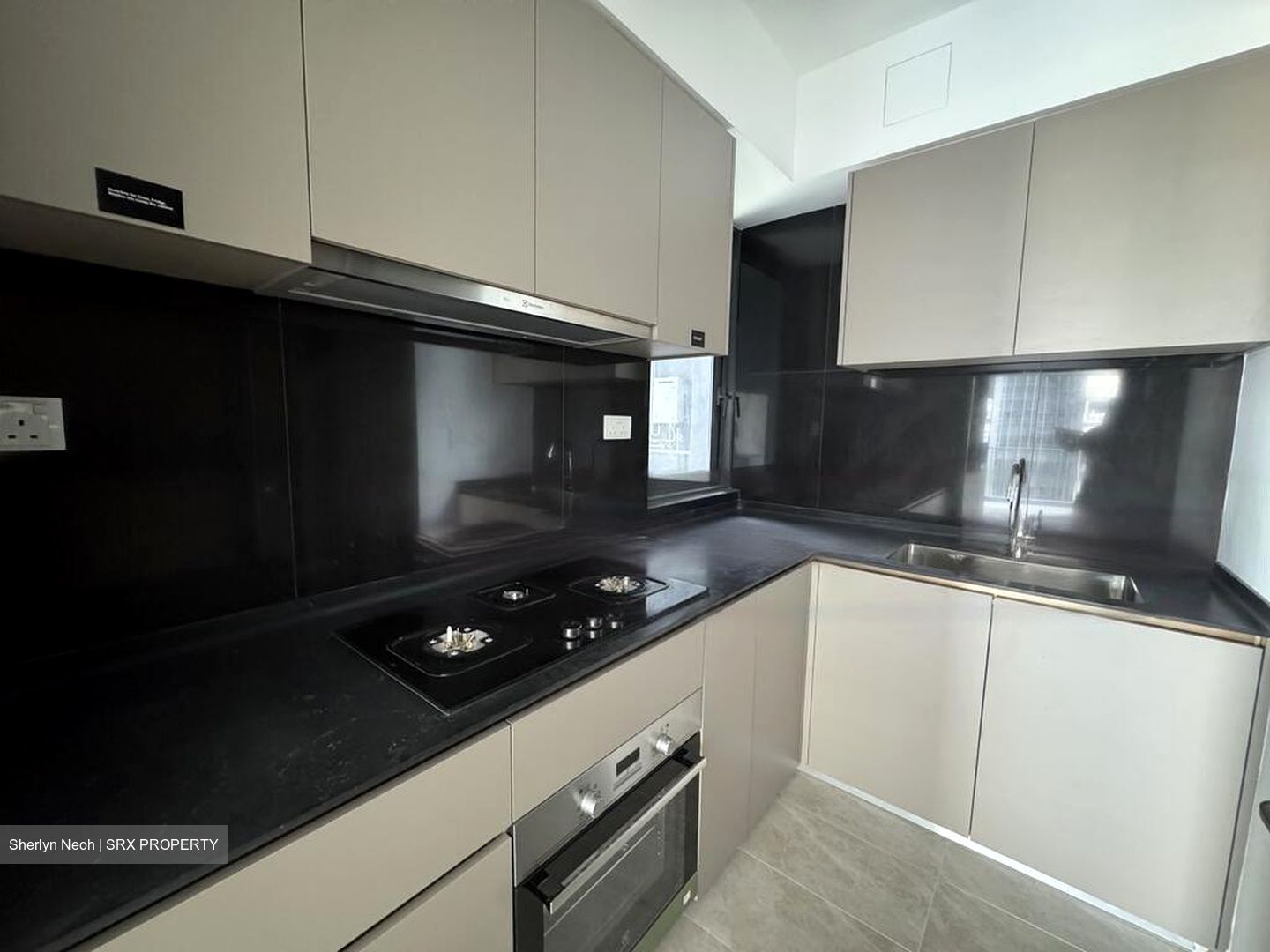 The Florence Residences (D19), Apartment #456038461